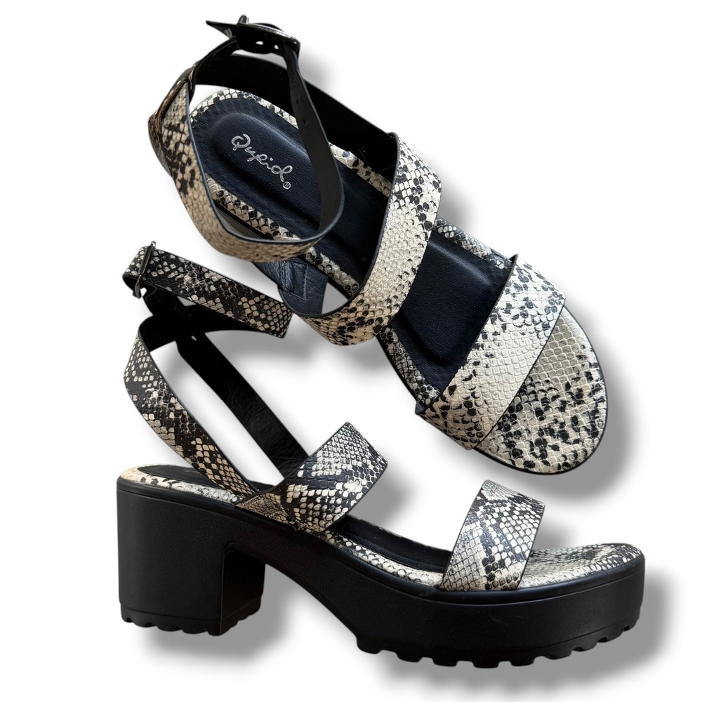 Qupid Women 10 Black Cream Snake Print Block Heel Lug Sole Platform Sandals Boho